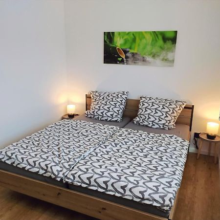 Fewo Wildflecken - Ferienwohnung Rhoen Neubau 2021 Esterno foto