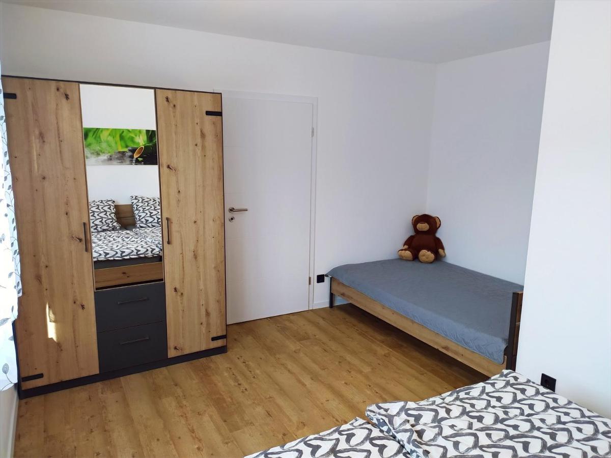 Fewo Wildflecken - Ferienwohnung Rhoen Neubau 2021 Esterno foto